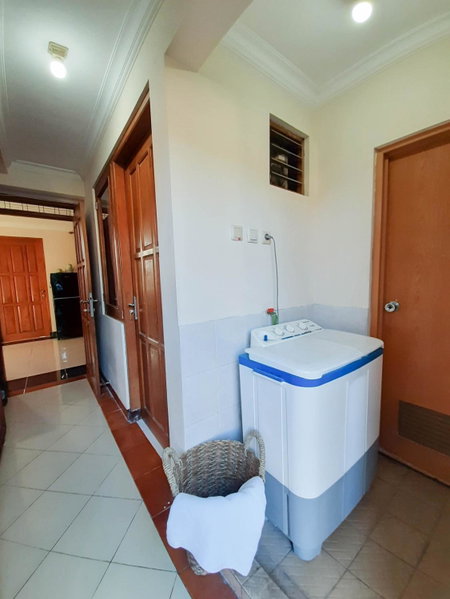 Nginap at Joy House, Sleman, Indonesia