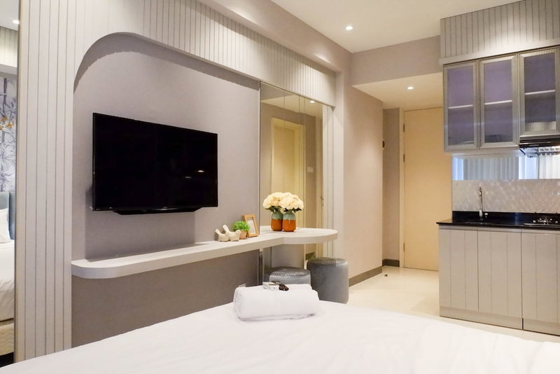 Grand Luxurious And Spacious Studio At Benson Supermall Mansion Apartment, Surabaya, Indonesia