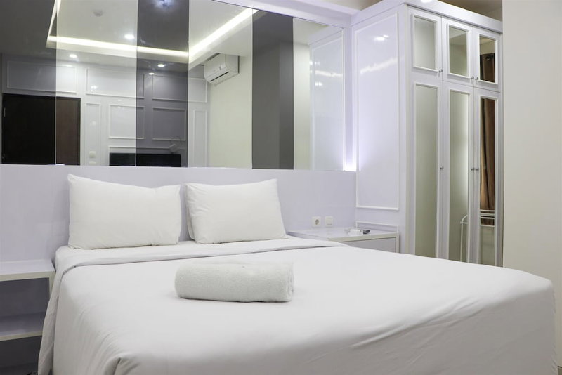 Comfort 2Br Apartment At 30Th Floor Transpark Cibubur, Depok, Indonesia
