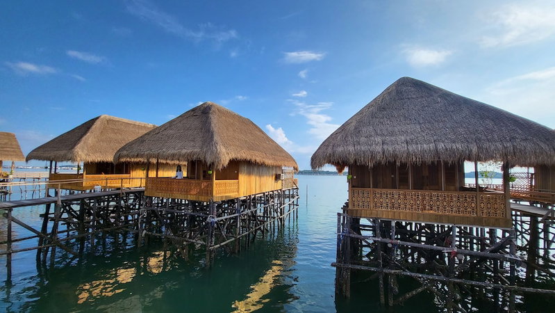 Kelong Pancing Madu Tiga, Tanjung Pinang, Indonesia