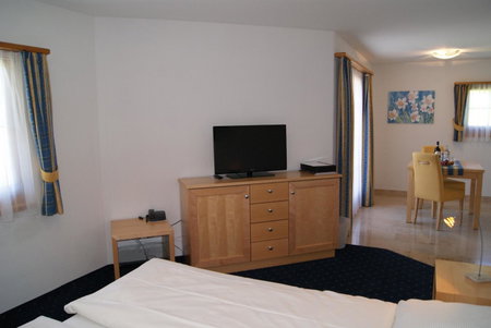 Ferienwohnungen Hotel Allegra, Zuoz, Switzerland