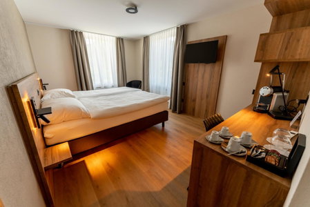 ZIEGELHÜSI Hotel - Self CheckIn, Stettlen bei Bern, Bern, Switzerland