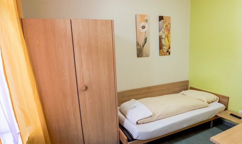Hotel Zak - Hostel, Schaffhausen, Switzerland