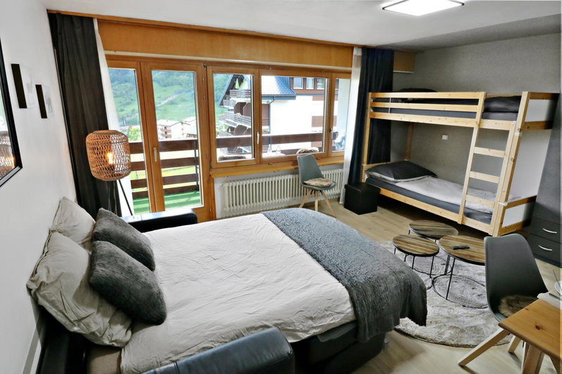 Nouveau studio avec vue imprenable sur la vallée, Leukerbad, Switzerland