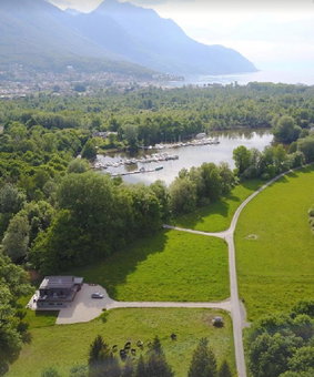 Swiss Lake Lodge, Noville, Switzerland