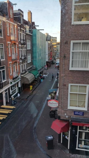 MICHELLE, not for parties, not a hotel, room with shared bathroom, no kitchen, Amsterdam, The Netherlands