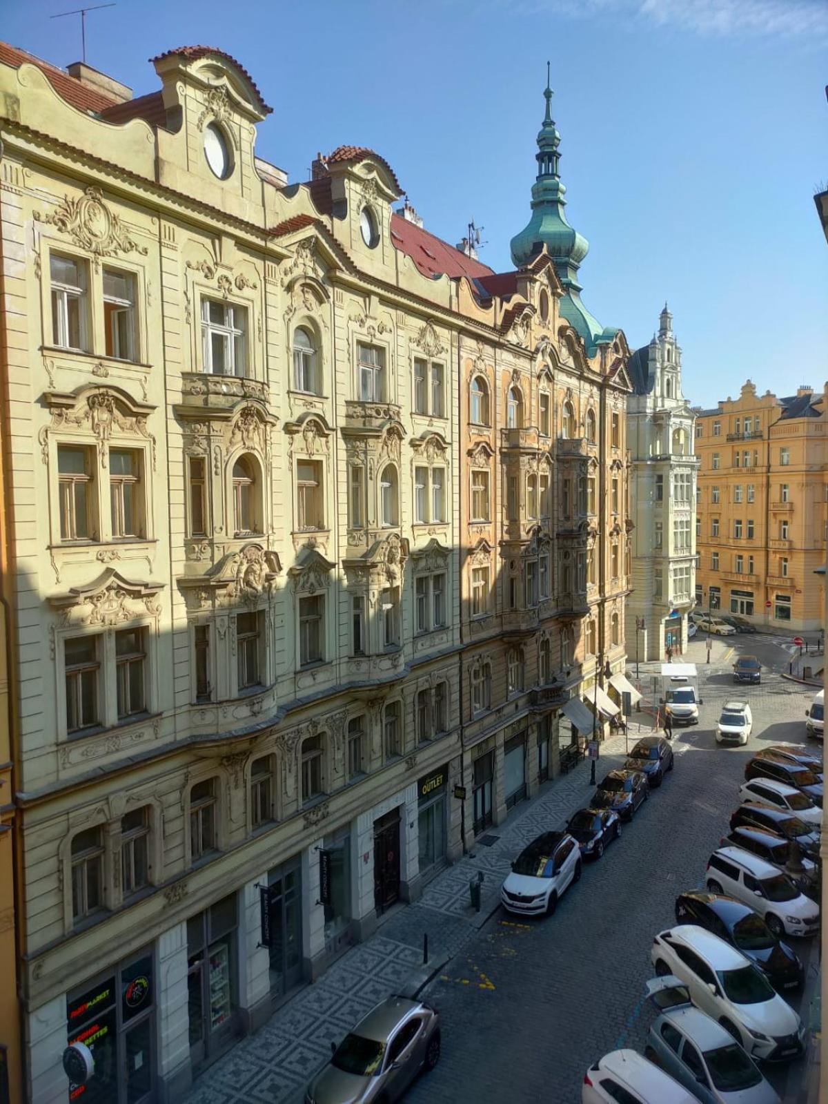 Antique Glam Apartment in Old Town Prague, Tchéquie