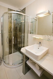 Hotel & Apartments U Černého orla, Třebíč, Czechia