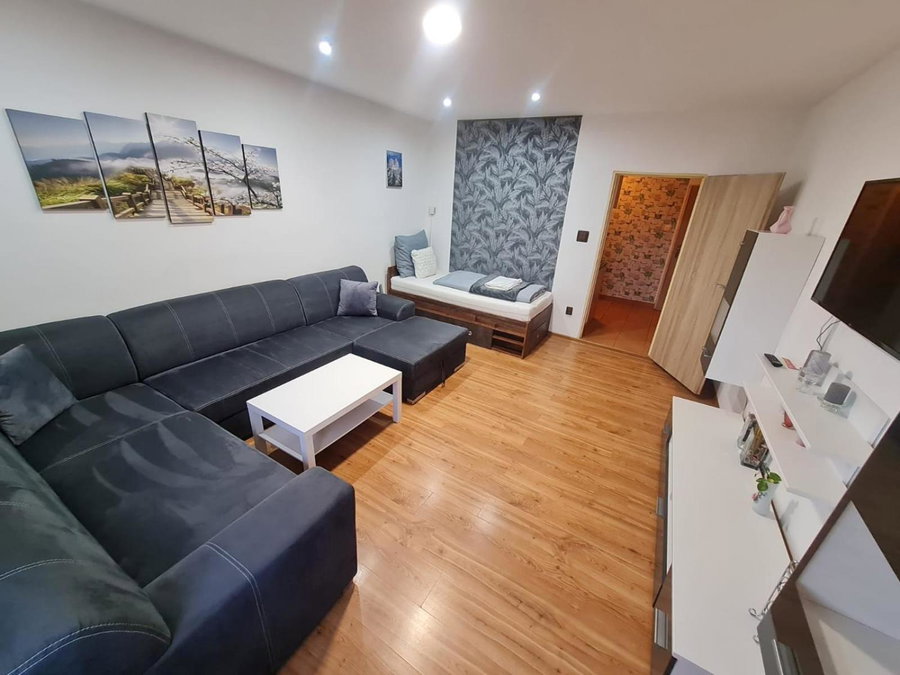 Malebný Rodinný Dům v Přírodě, Sauna, BBQ, Třinec, Czechia