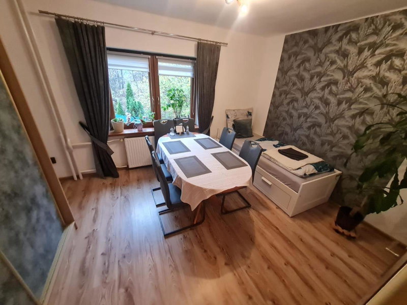 Malebný Rodinný Dům v Přírodě, Sauna, BBQ, Třinec, Czechia