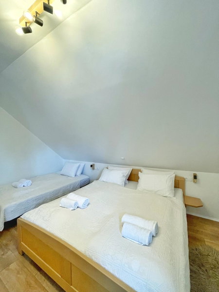Guest house Ivica i Marica in heart of the national park Plitvička jezera, Plitvica selo, Croatia