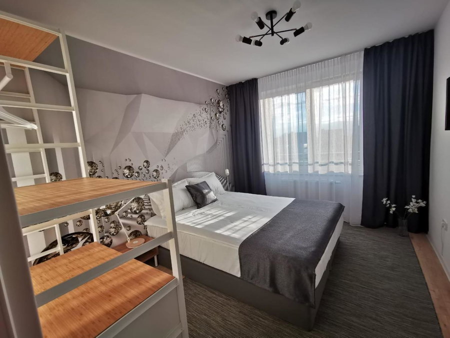 Cliché Luxury Apartment, Braşov, Romania