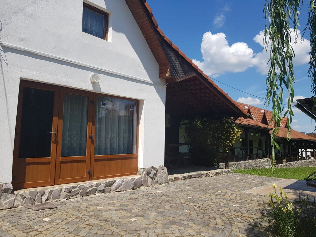 Hotel · Vila Sura Razoare, Sighişoara