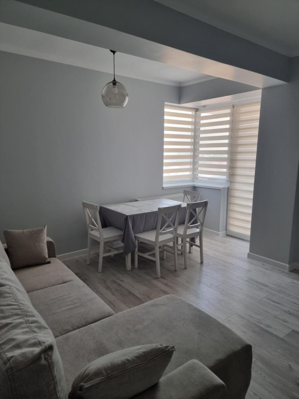 Apartament 2 camere Eliberarii, Roumanie