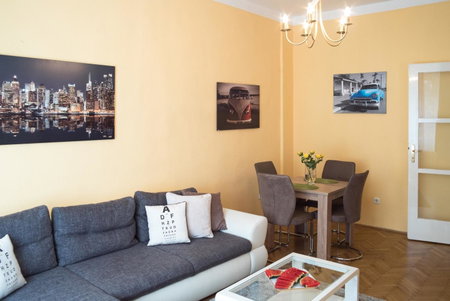 Rebecca Apartment next to Synagogue, Budapest, Hungary