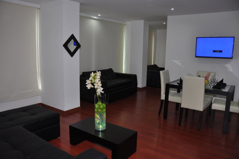 Apartamentos Plaza Modelia, Bogotá, Colombia