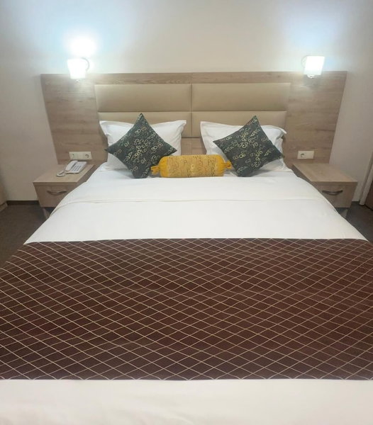 Hotel Somi Inn, Tbilisi, Georgia