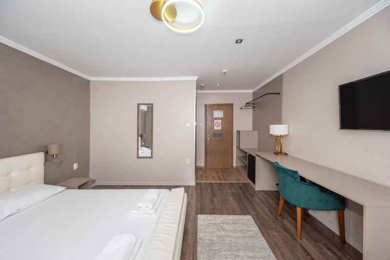 Hotel Mediteraneo Garni, Novi Sad, Serbia