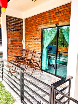 Pua Family Villa, Semporna, Malaysia