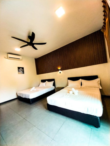 Pua Family Villa, Semporna, Malaysia