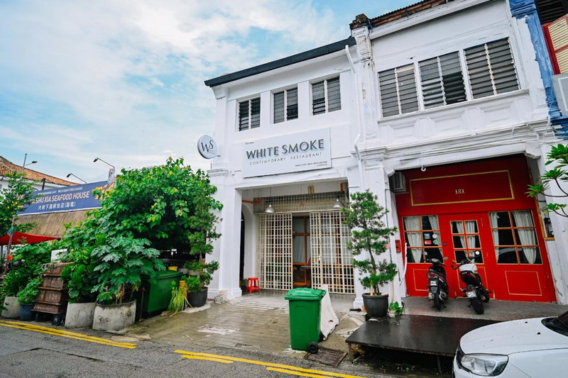 Swing & Pillows - Armenian Victoria , Georgetown Penang, George Town, Malaysia