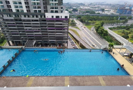 Landmark Residence 2 Service Apartment 5min to MRT 20min to KL, Kajang, Malaysia