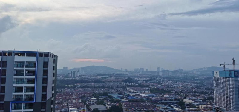 Landmark Residence 2 Service Apartment 5min to MRT 20min to KL, Kajang, Malaysia