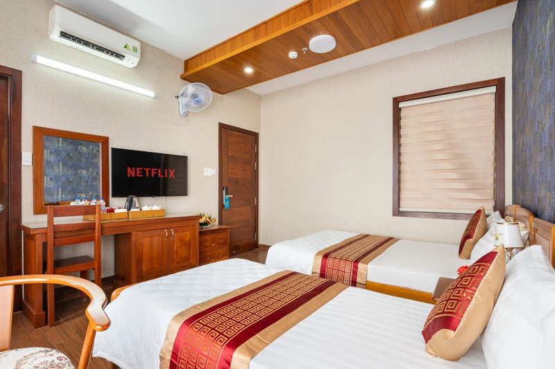 Sai Gon Airport Hotel, Ho Chi Minh City, Vietnam