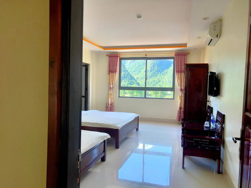 Khách Sạn - Nhà Hàng So Oanh - Gần Thác Bản Giốc, Lũng Niêo, Vietnam