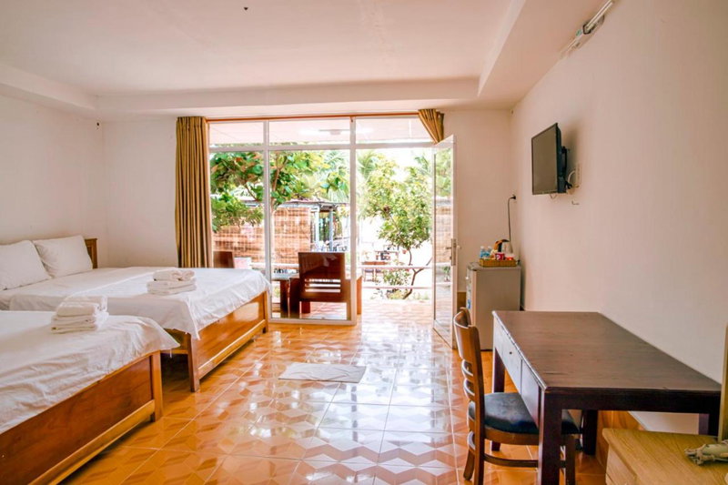 Thiên Tân Hotel, Con Dao, Vietnam