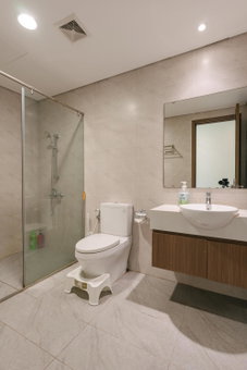 Hi-Home Suites - City view in HongKong Tower, Hanoi, Vietnam
