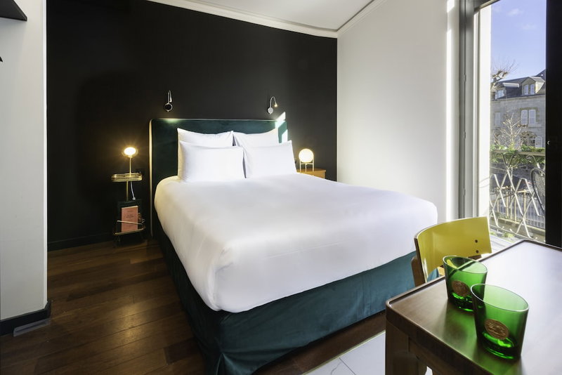 Hôtel & SPA Le Chêne Vert, Brive-la-Gaillarde, France