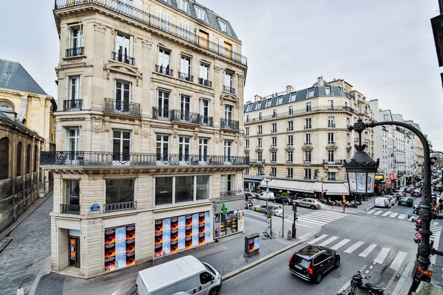 WS Louvre - Saint-Roch, Paris, France