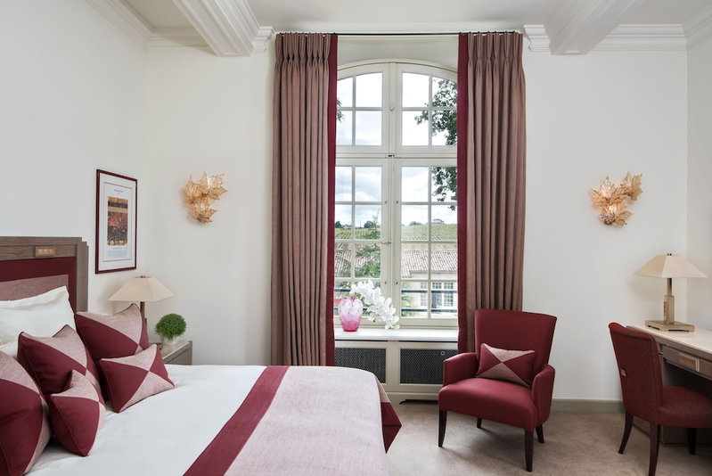 Château Lafaurie-Peyraguey Hôtel & Restaurant LALIQUE, Bommes, France
