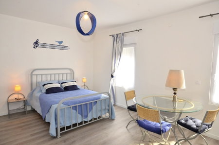 Hotel de la Villa Biron, Saint-Ouen, France
