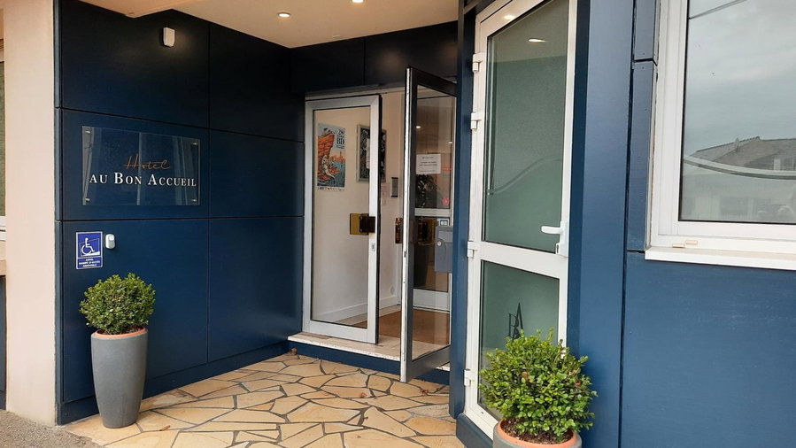 Louis Hotel, Perros-Guirec, France