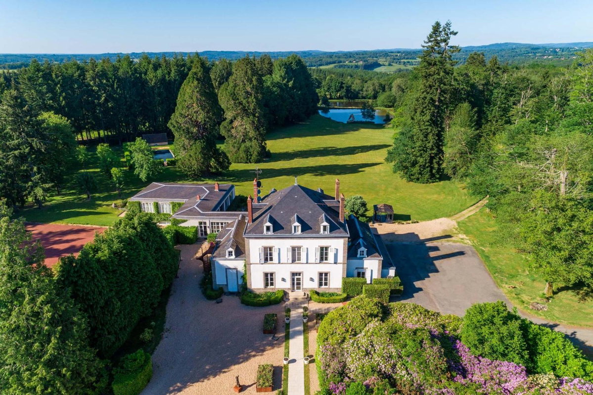 Hotel · La Chapelle Saint Martin, Nieul