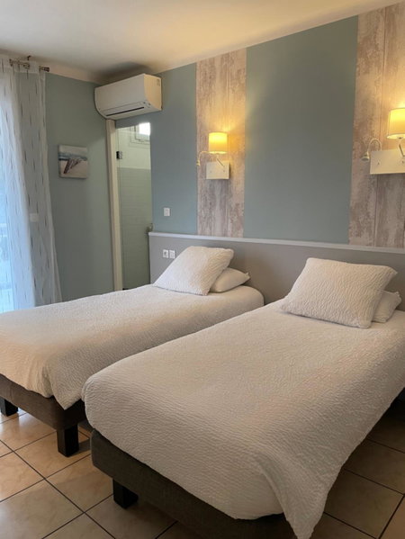 Logis Hôtel Le Clement V, Roquemaure, France