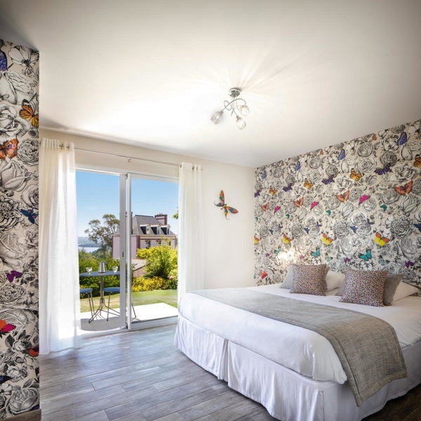 Hôtel Les Agapanthes-Logis Hôtel, Ploubazlanec, France