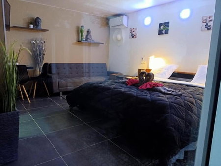 Mas La Farelle Chambre d'hote,Fitness & Salle de jeux Gratuite & SPA en supplément, Nîmes, France