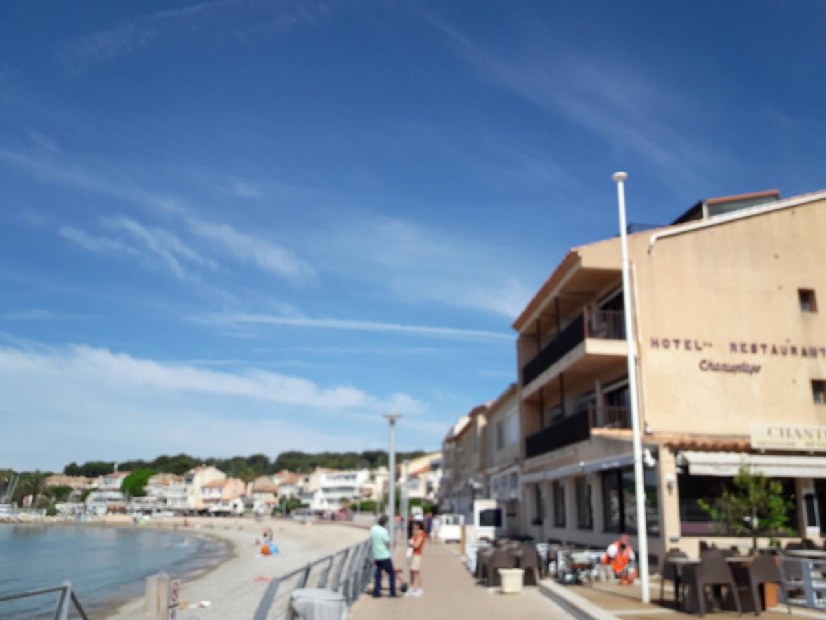 Hotel · Hotel Chanteplage, Saint-Cyr-sur-Mer