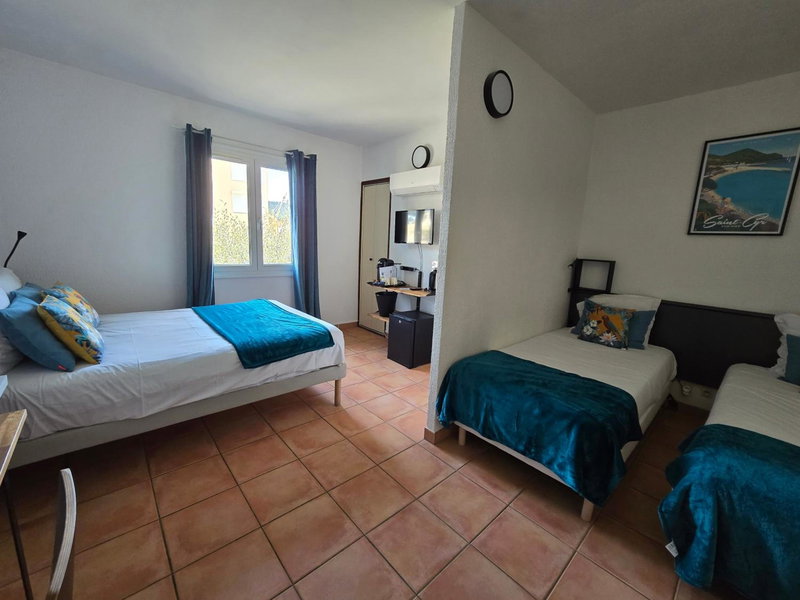 Hotel Chanteplage, Saint-Cyr-sur-Mer, France