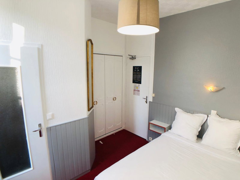 Cit'Hotel Le Volney, Saumur, France