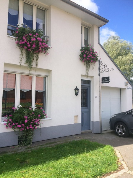 La Mansarde, Neuville-sous-Montreuil, France