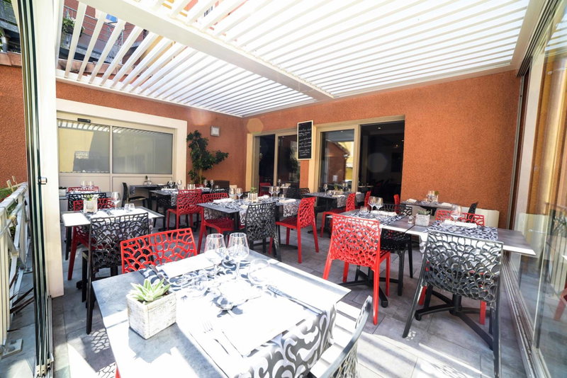 Logis Hôtel Restaurant Azalées, Tournon-sur-Rhône, France