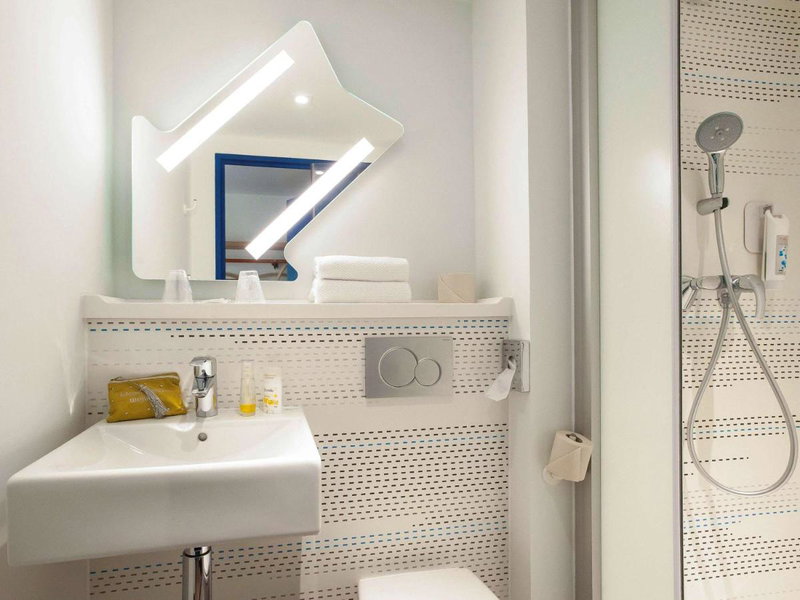 ibis budget Reims Thillois, Reims, France