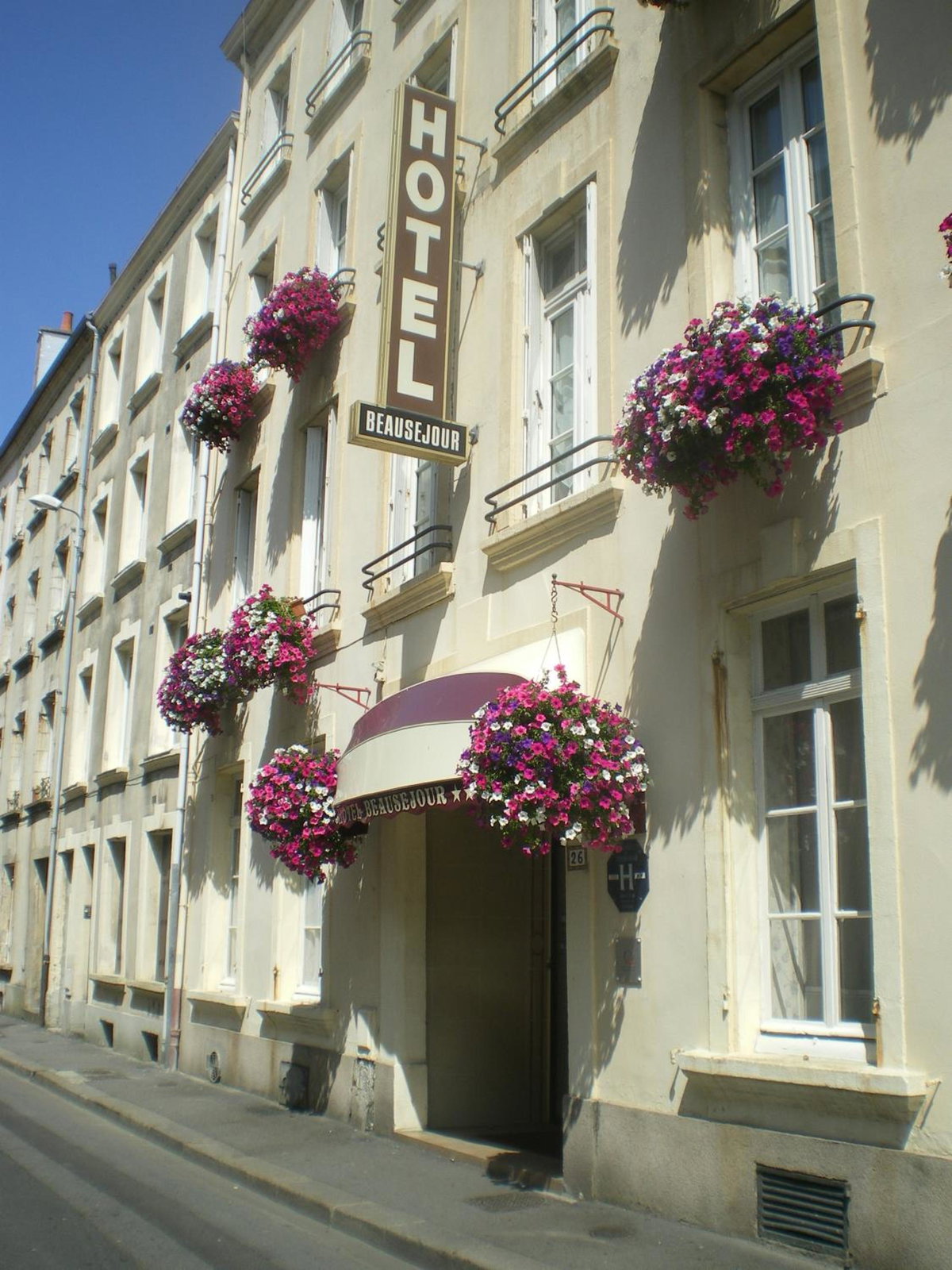 Cit'Hotel Hôtel Beauséjour, France