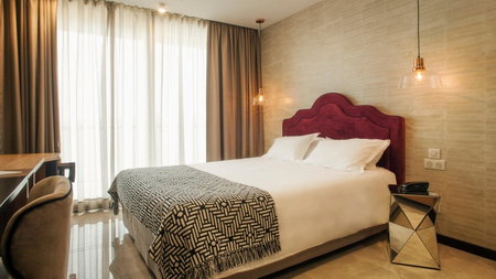 Hotel La Pietra Restaurant & Spa, LʼÎle-Rousse, France