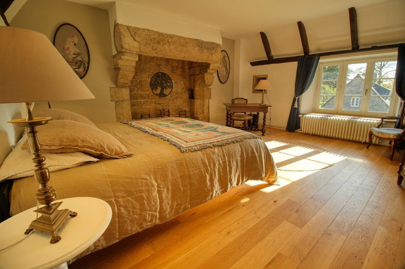 KERBELEG, ferme-manoir du XVè siècle, chambres grand confort, Riec-sur-Bélon, France