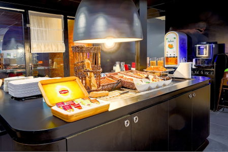 Hotel RBX - Roubaix Centre, Roubaix, France